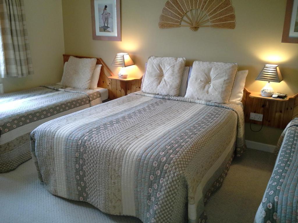Fern Rock Bed And Breakfast Dromin Chambre photo