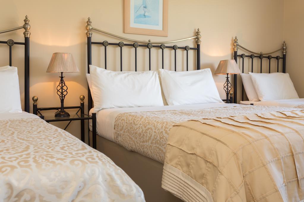 Fern Rock Bed And Breakfast Dromin Extérieur photo